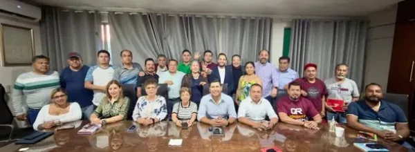 Bloque político se pronuncia ante cateos a casa de exedil