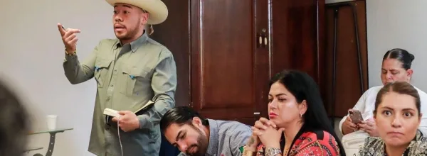 Alianza por el campo: Gobierno de Uruapan y productores trazan ruta para el crecimiento rural sostenible.