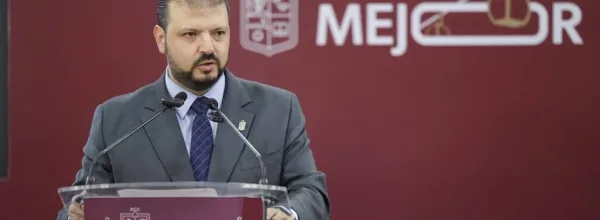Gobierno de Michoacán investiga posible apología del delito en evento realizado en el Congreso del Estado.